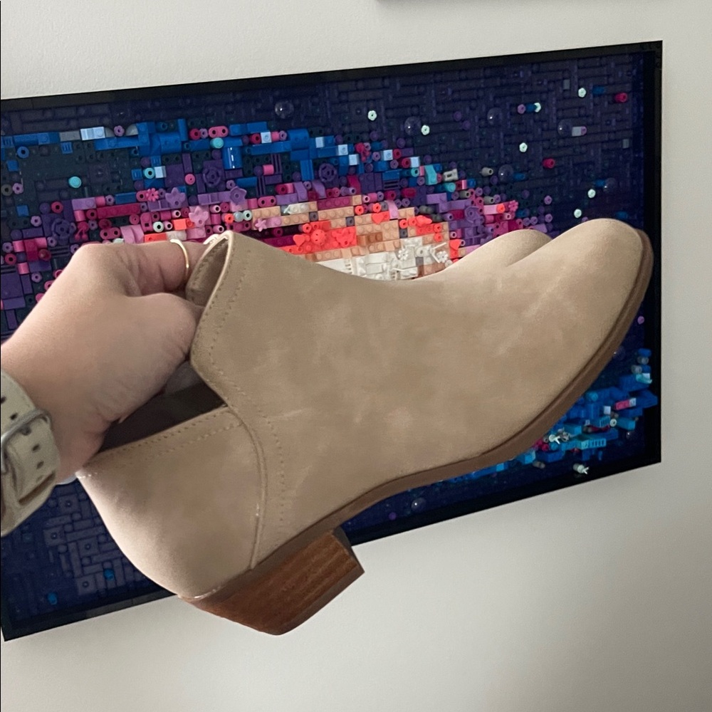 Crown & Ivy Beige Ankle Booties